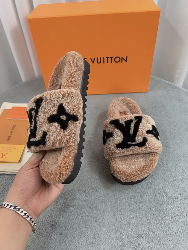 Louis Vuitton Slippers